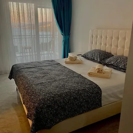 Beach Front Apartment Bogazici Exterior photo
